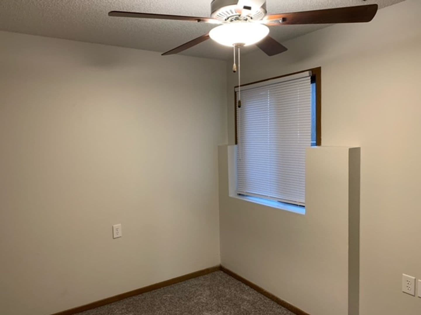 Ames Apartment: 312 Hillcrest Ave