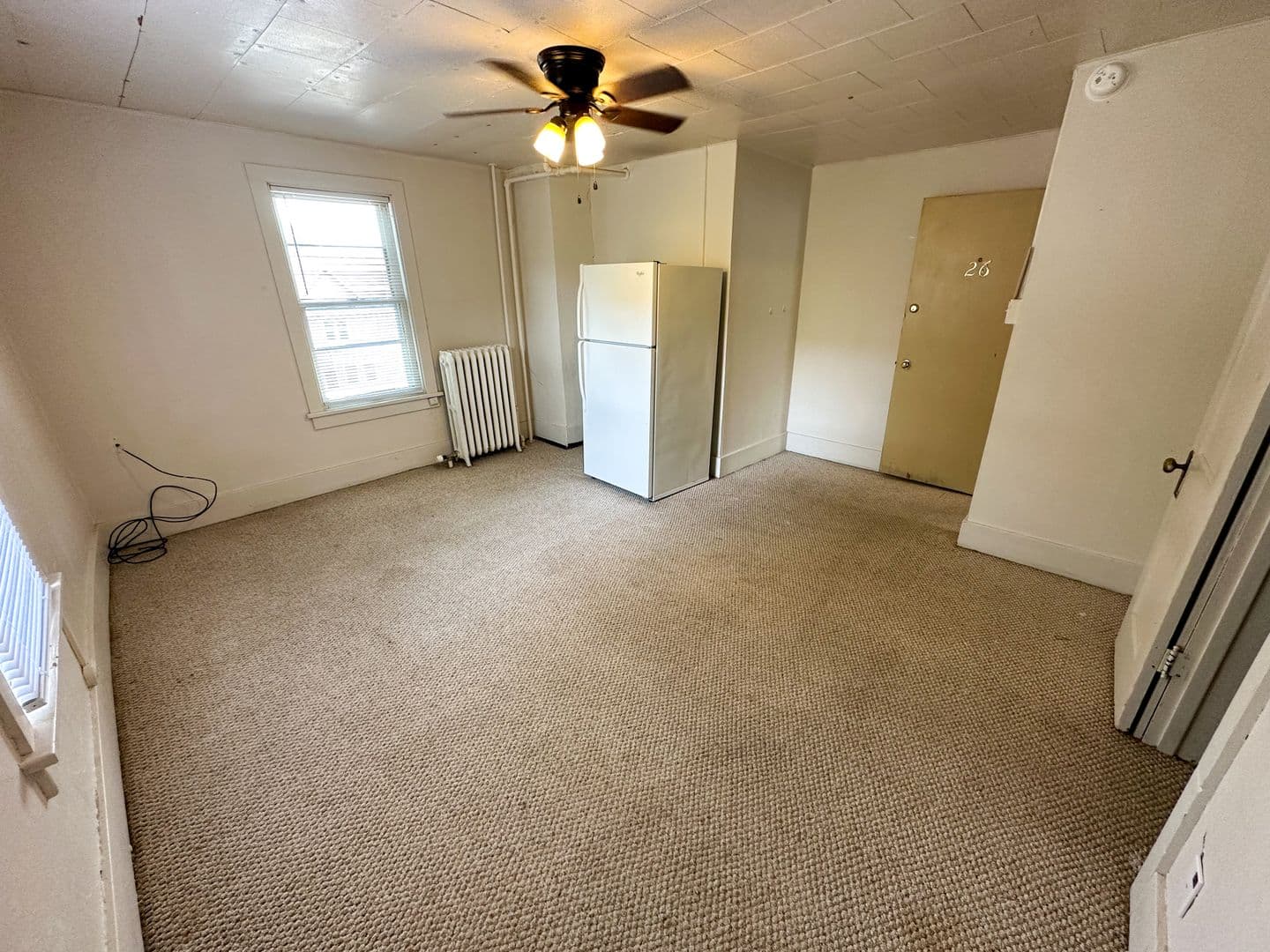 Ames Apartment: 233 Sheldon Ave