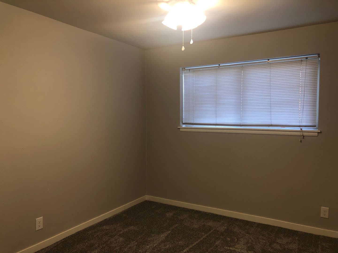 Ames Apartment: 1108 S. 4th St