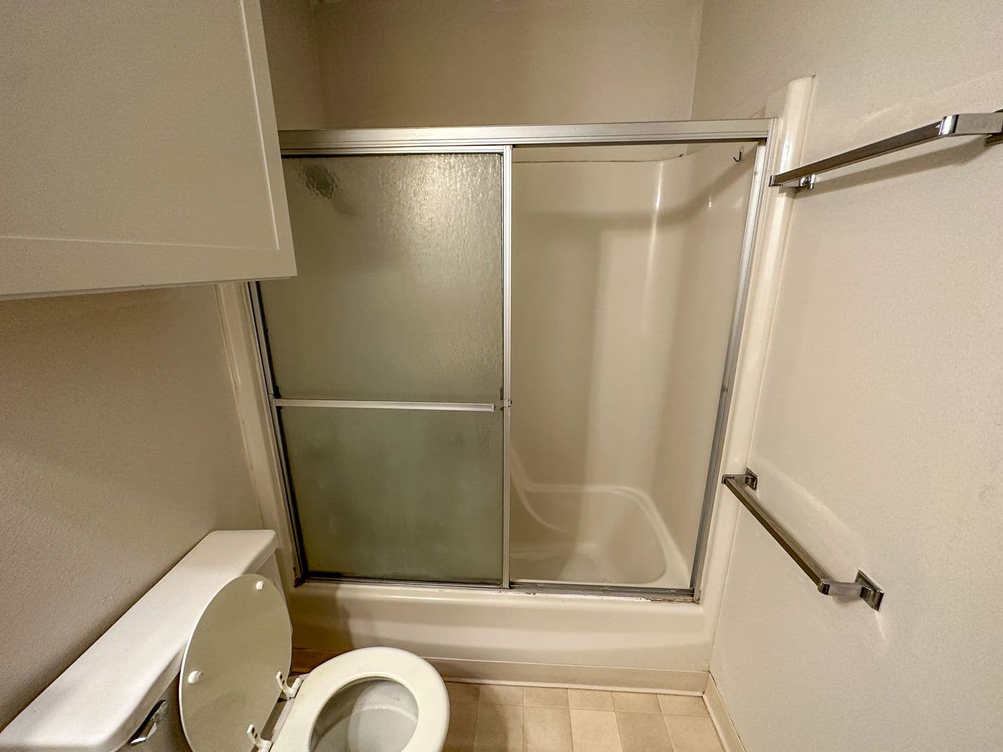 Ames Apartment: 126 Beedle Drive