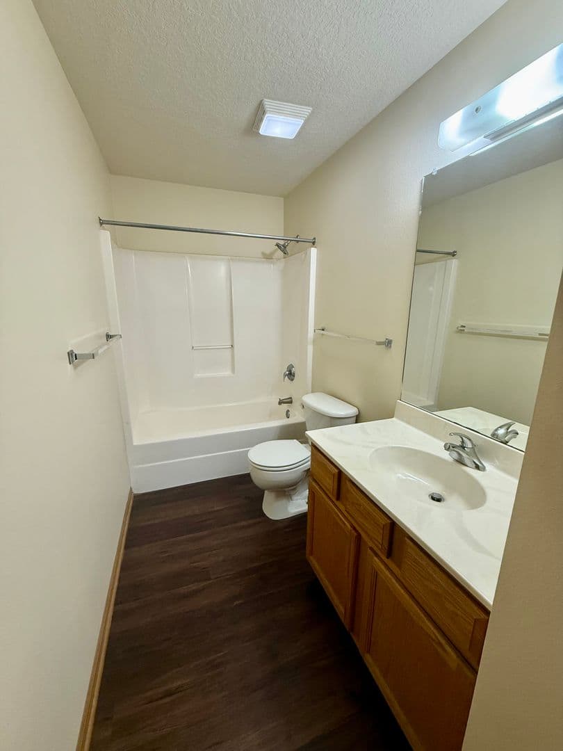 Ames Apartment: 219 Crystal St