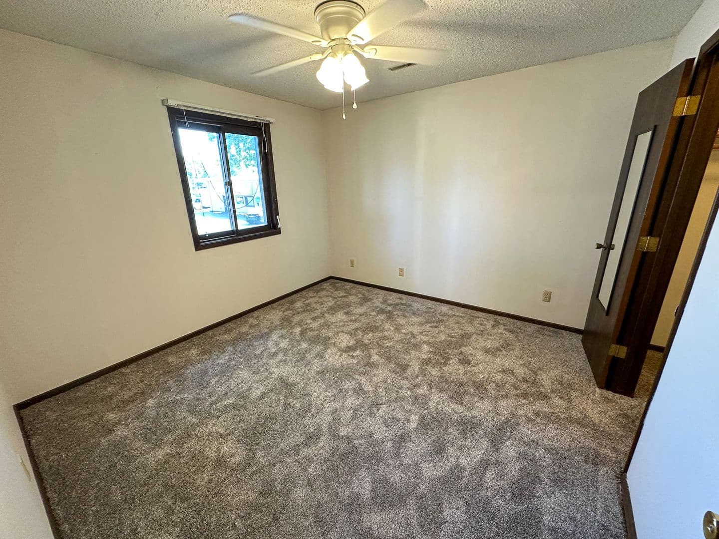 Ames Apartment: 126 Beedle Drive