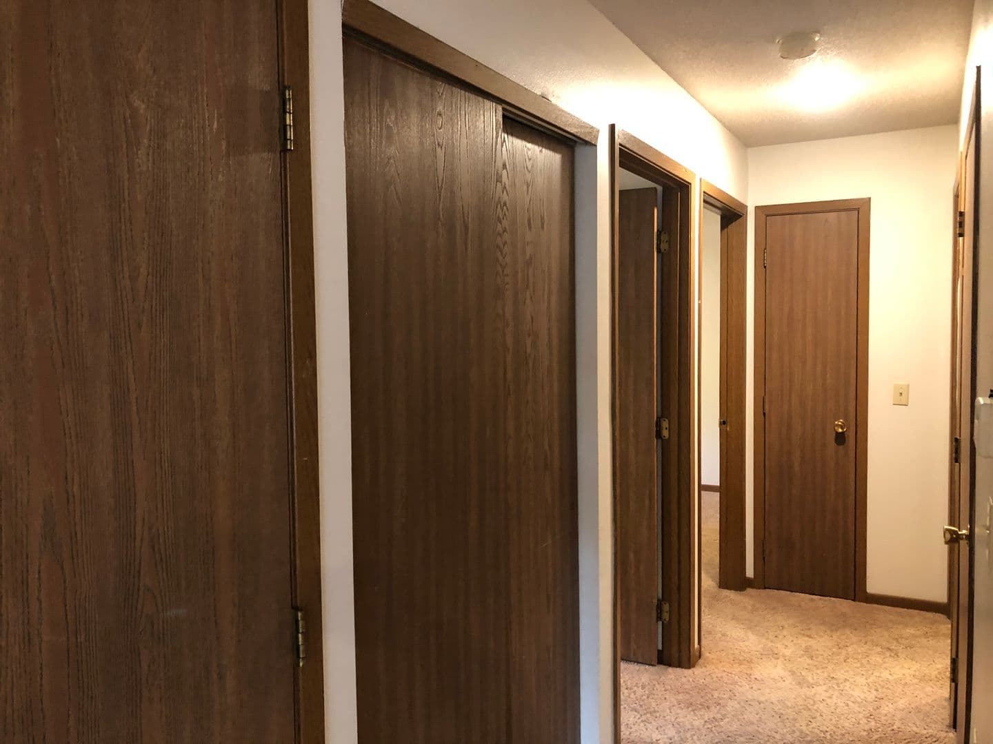 Ames Apartment: 312 Hillcrest Ave