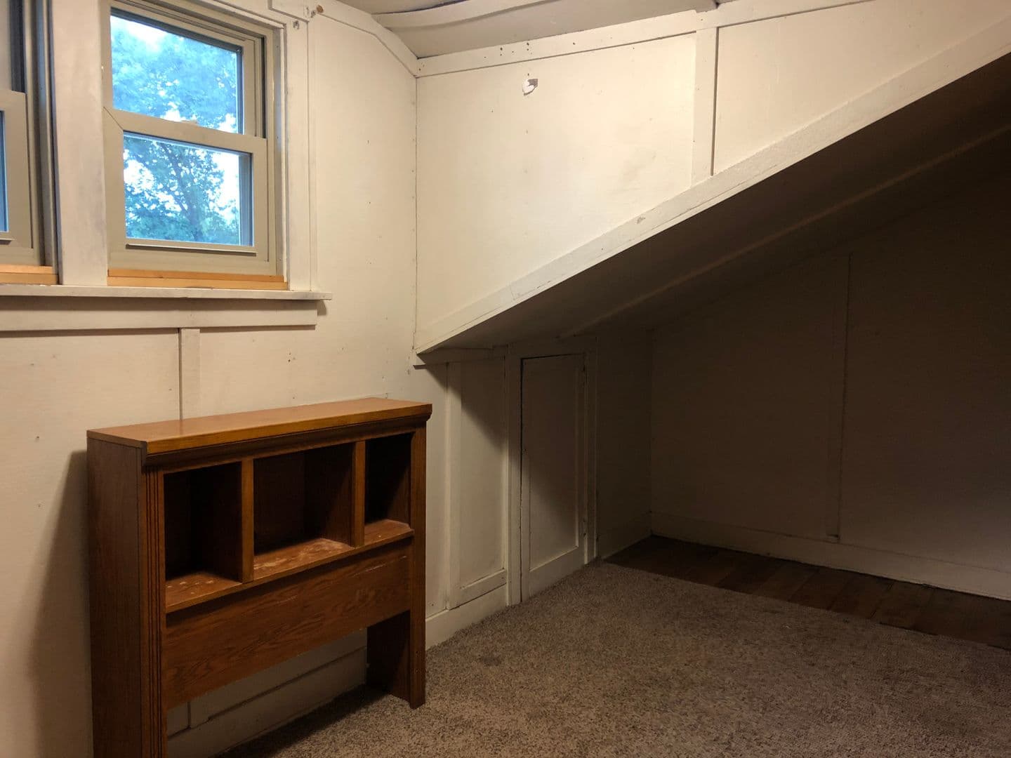 Ames Apartment: 121 Howard Ave