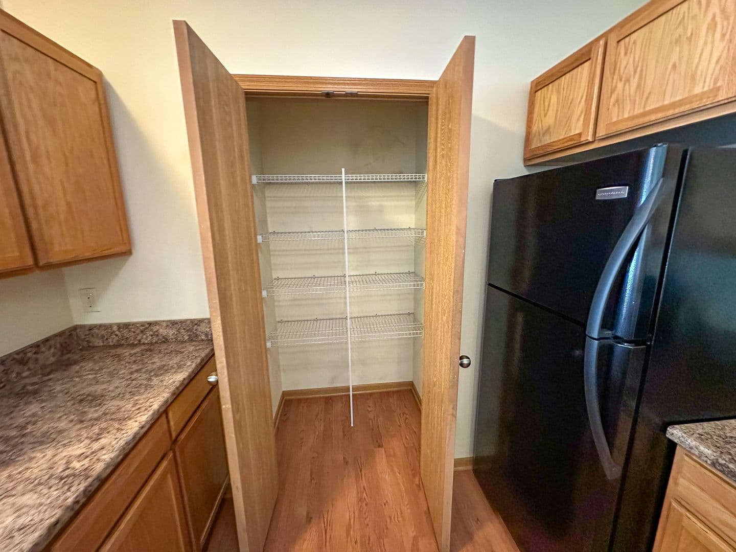 Ames Apartment: 205 Beach Ave