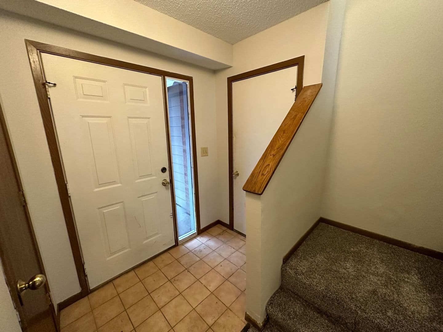 Ames Apartment: 1525 Little Bluestem Ct