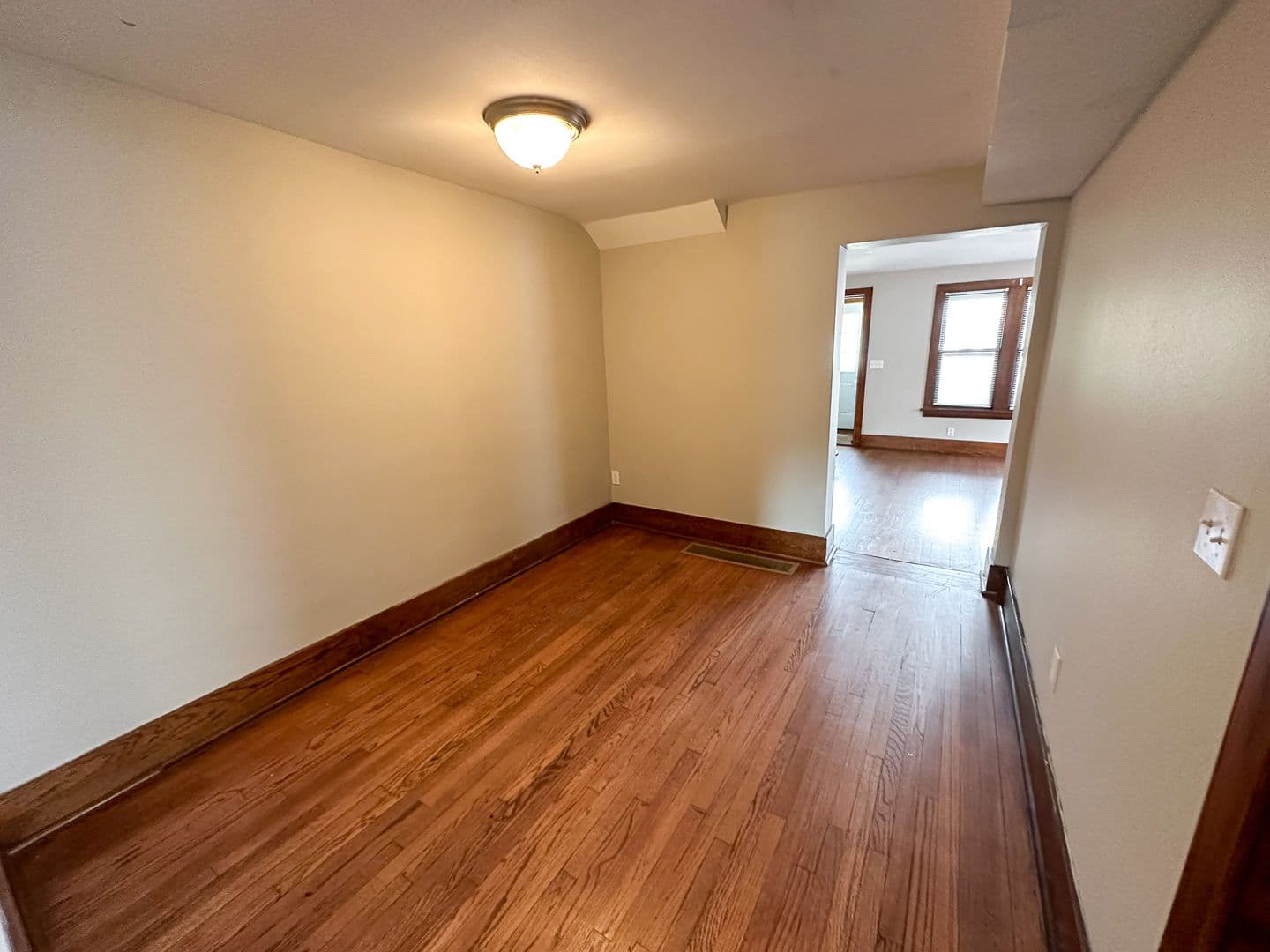 Ames House: 225 Sheldon Ave