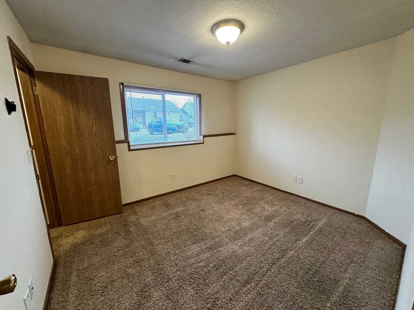 Ames Apartment: 204 Jewel Drive