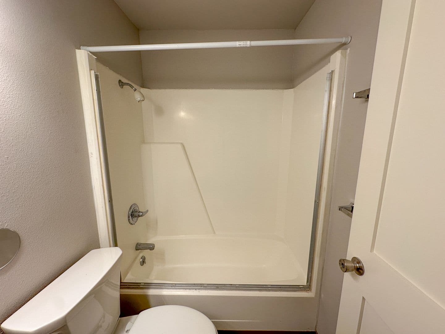 Ames Apartment: 3319 Story Street