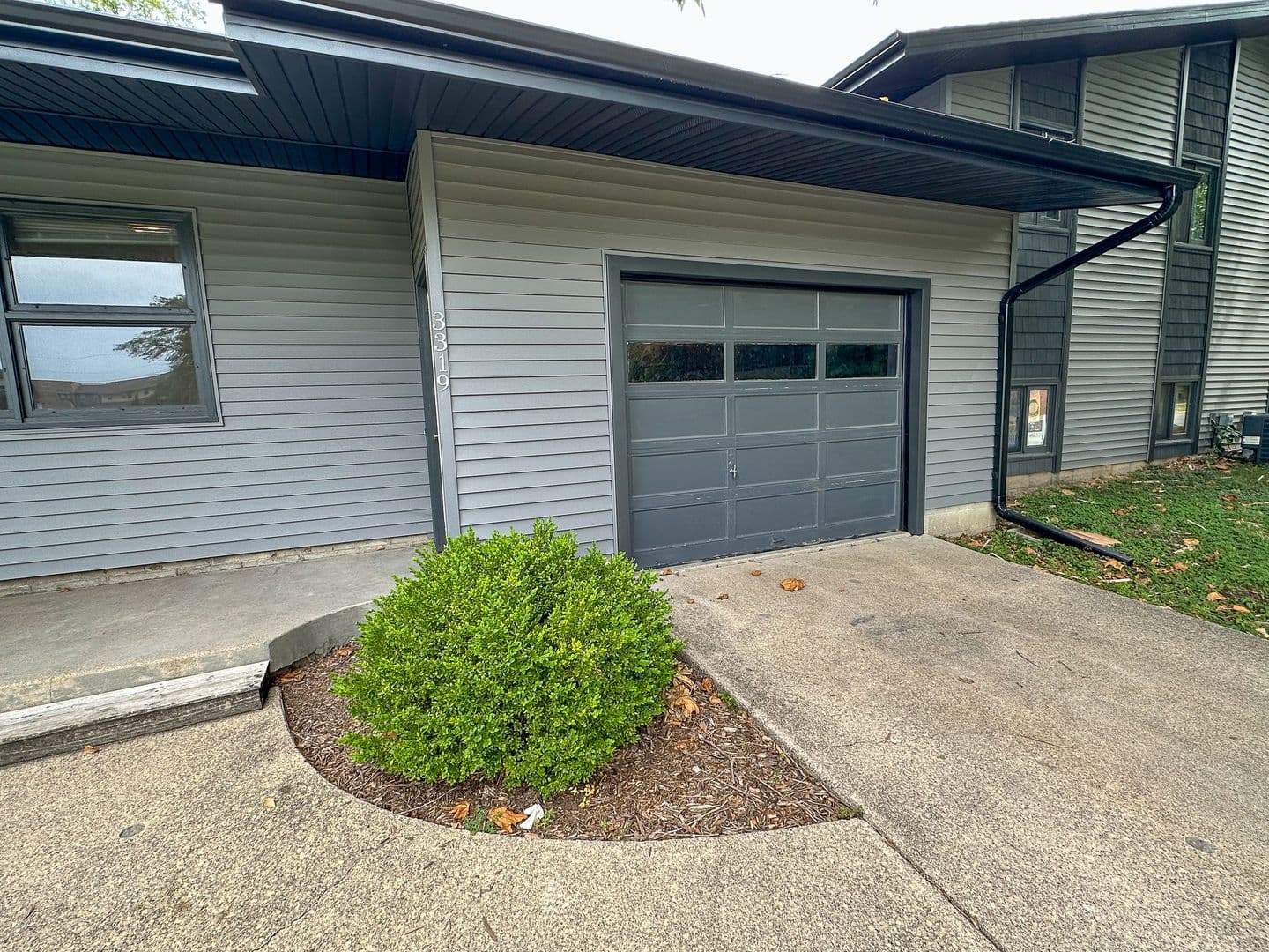 Ames Apartment: 3319 Story Street