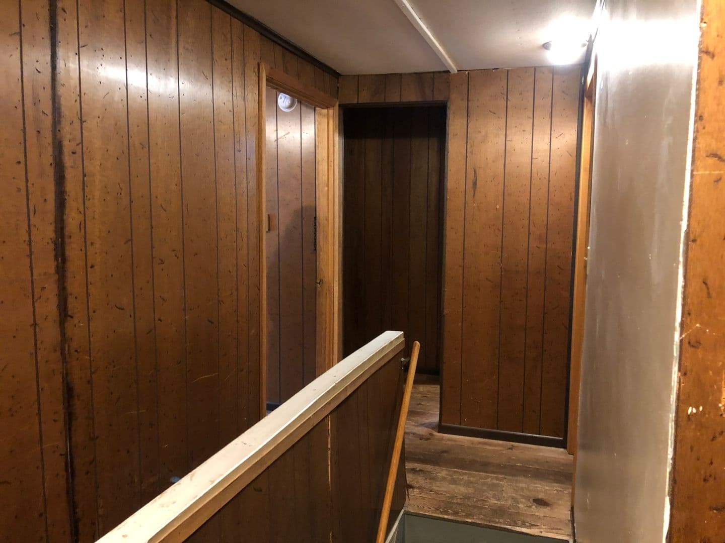 Ames Apartment: 121 Howard Ave