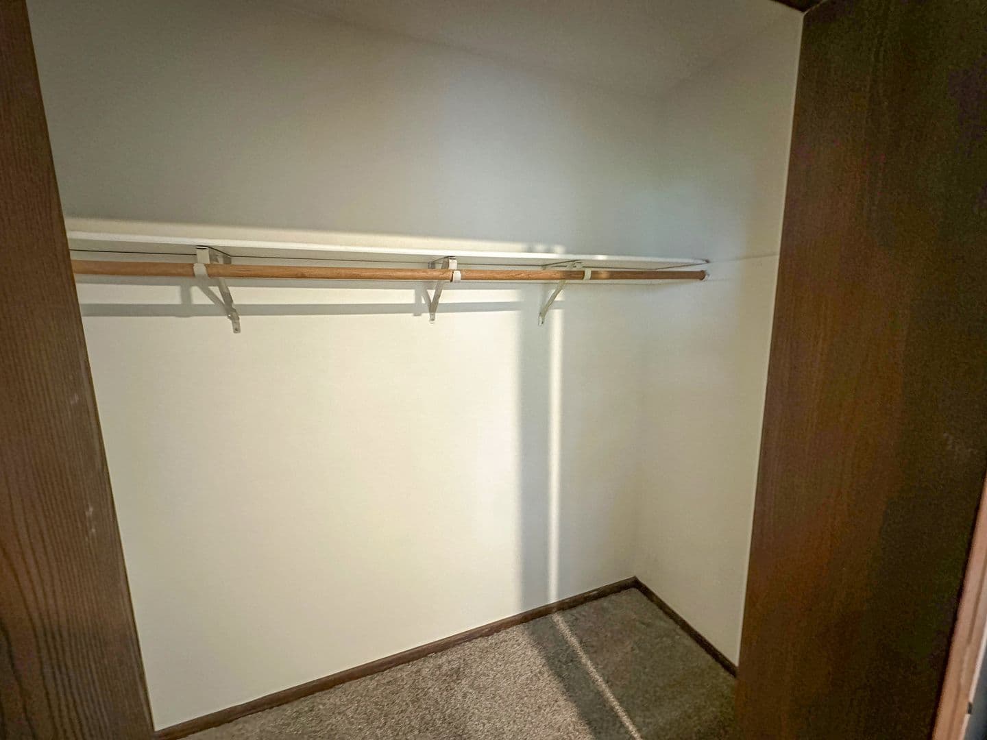 Ames Apartment: 219 Washington Ave