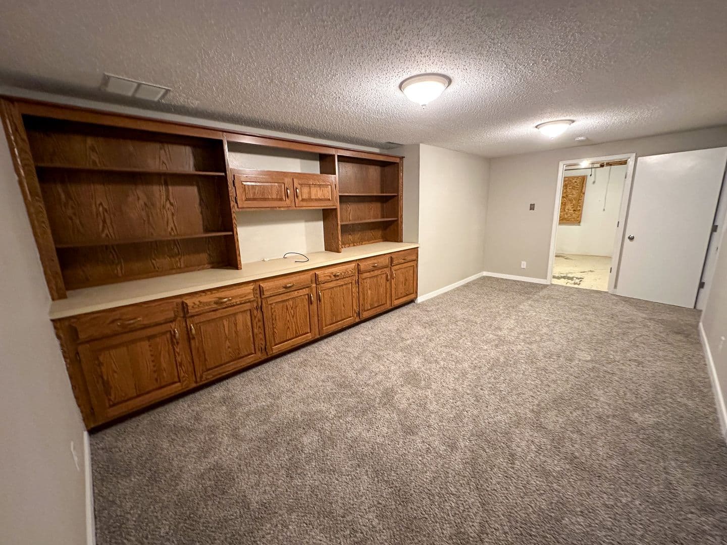 Ames House: 3419 Taft Ave