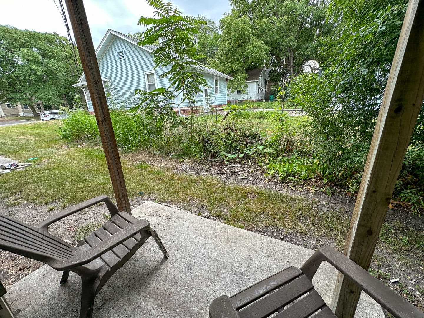 Ames Apartment: 121 Howard Ave