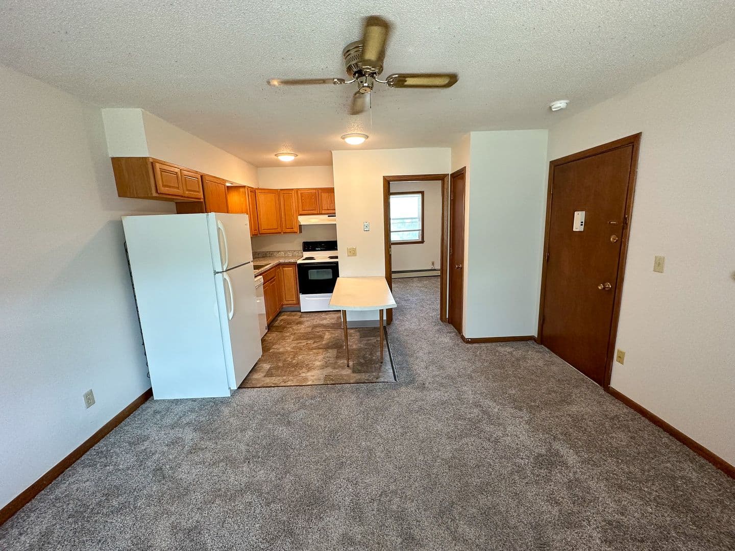Ames Apartment: 2931 West St