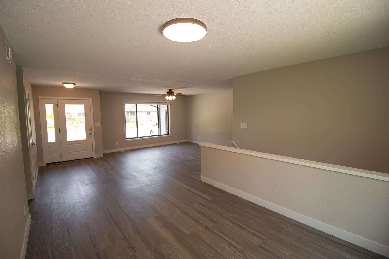 Ames House: 3419 Taft Ave
