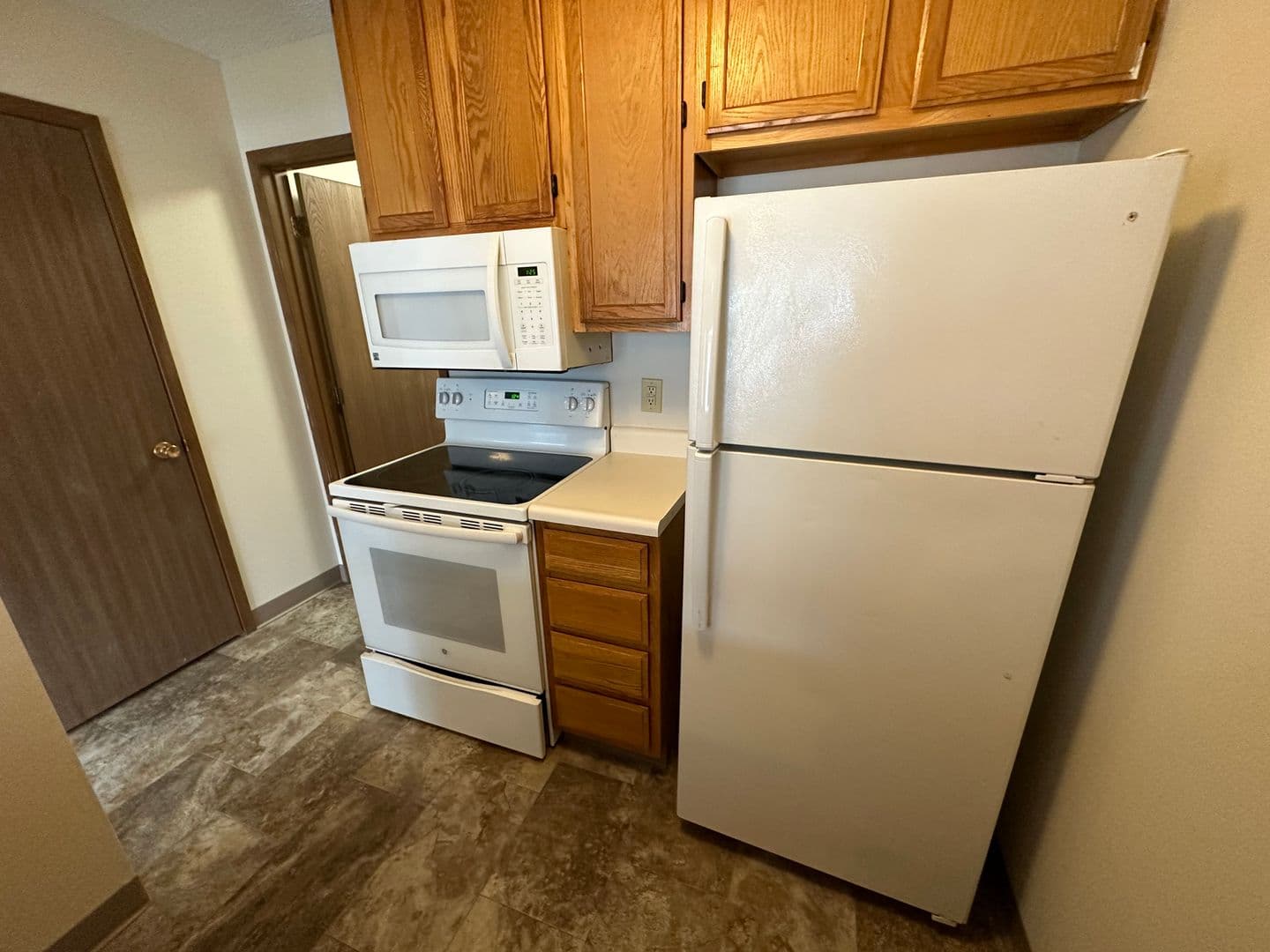 Ames Apartment: 1526 Little Bluestem Ct