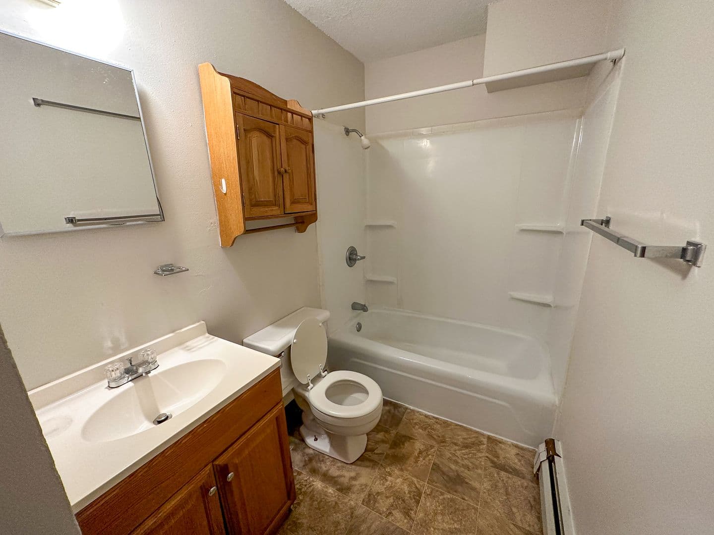 Ames Apartment: 2921 Woodland St