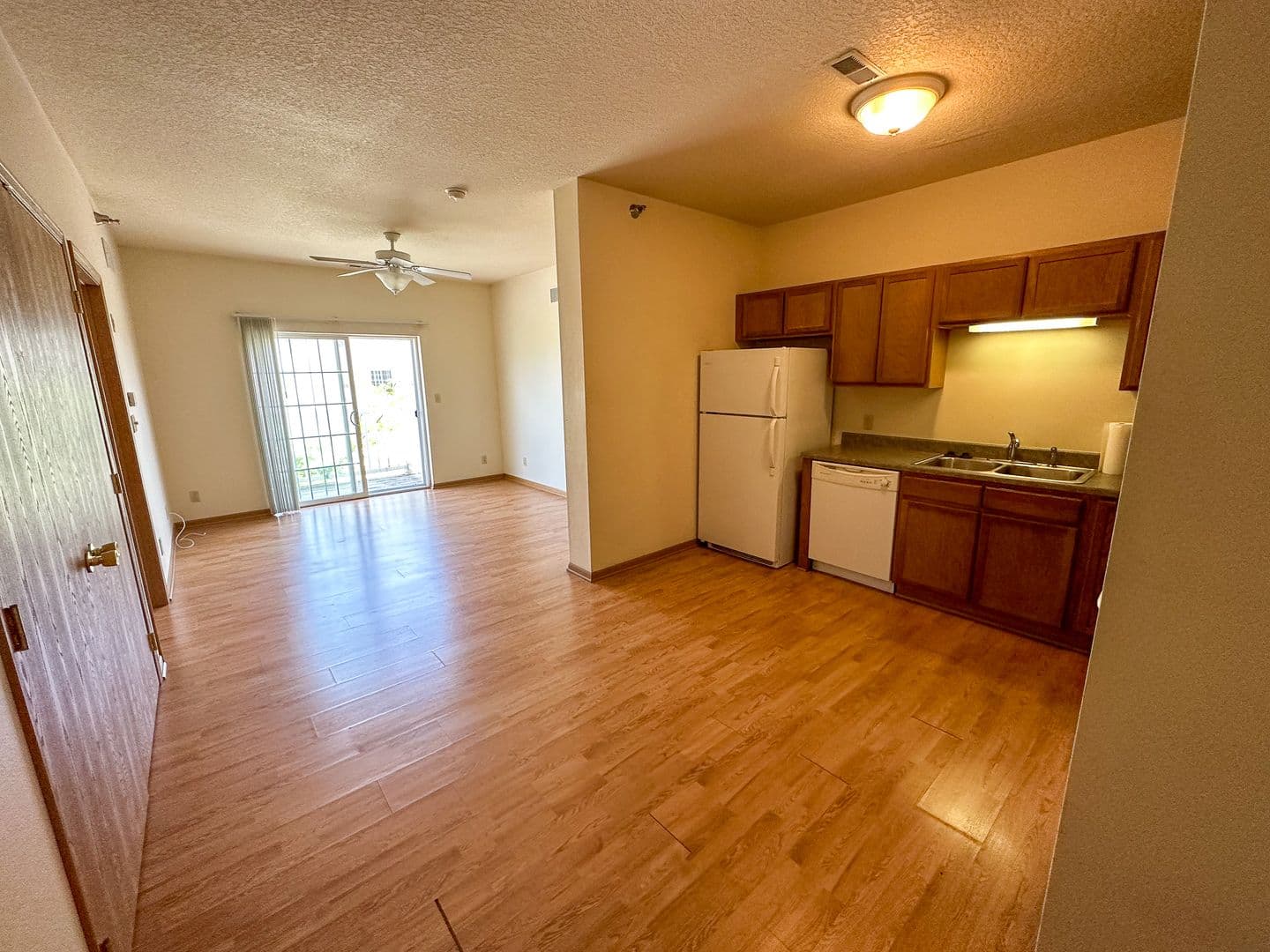 Ames Apartment: 210 Gray Ave