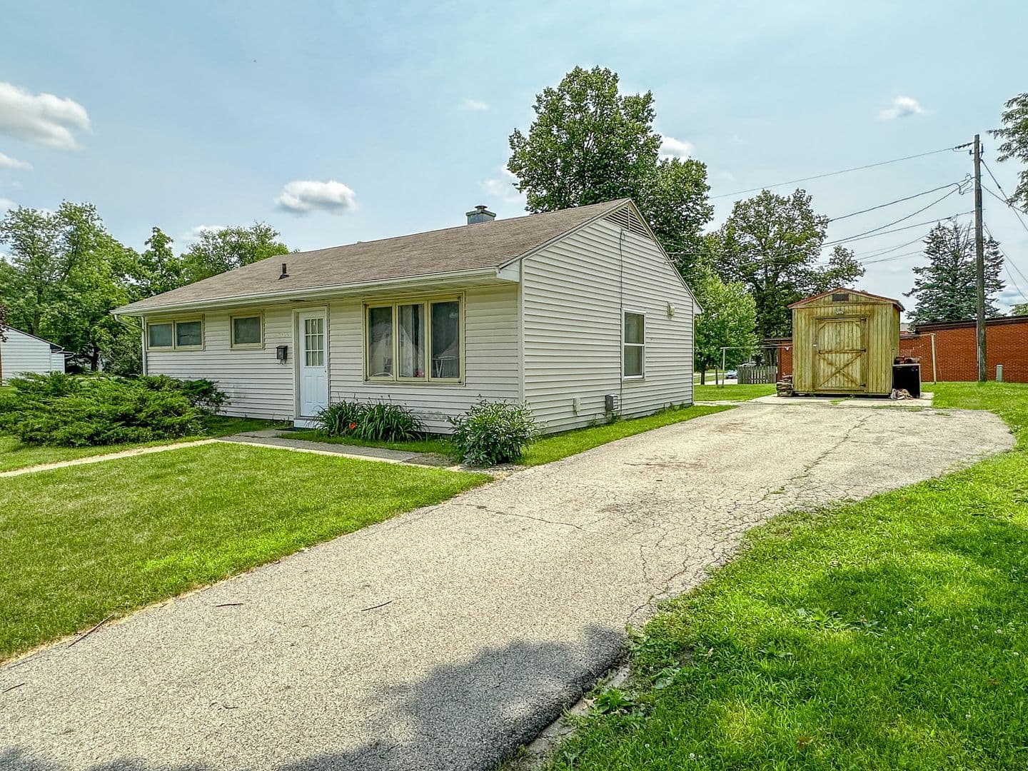 Ames House: 3404 West St