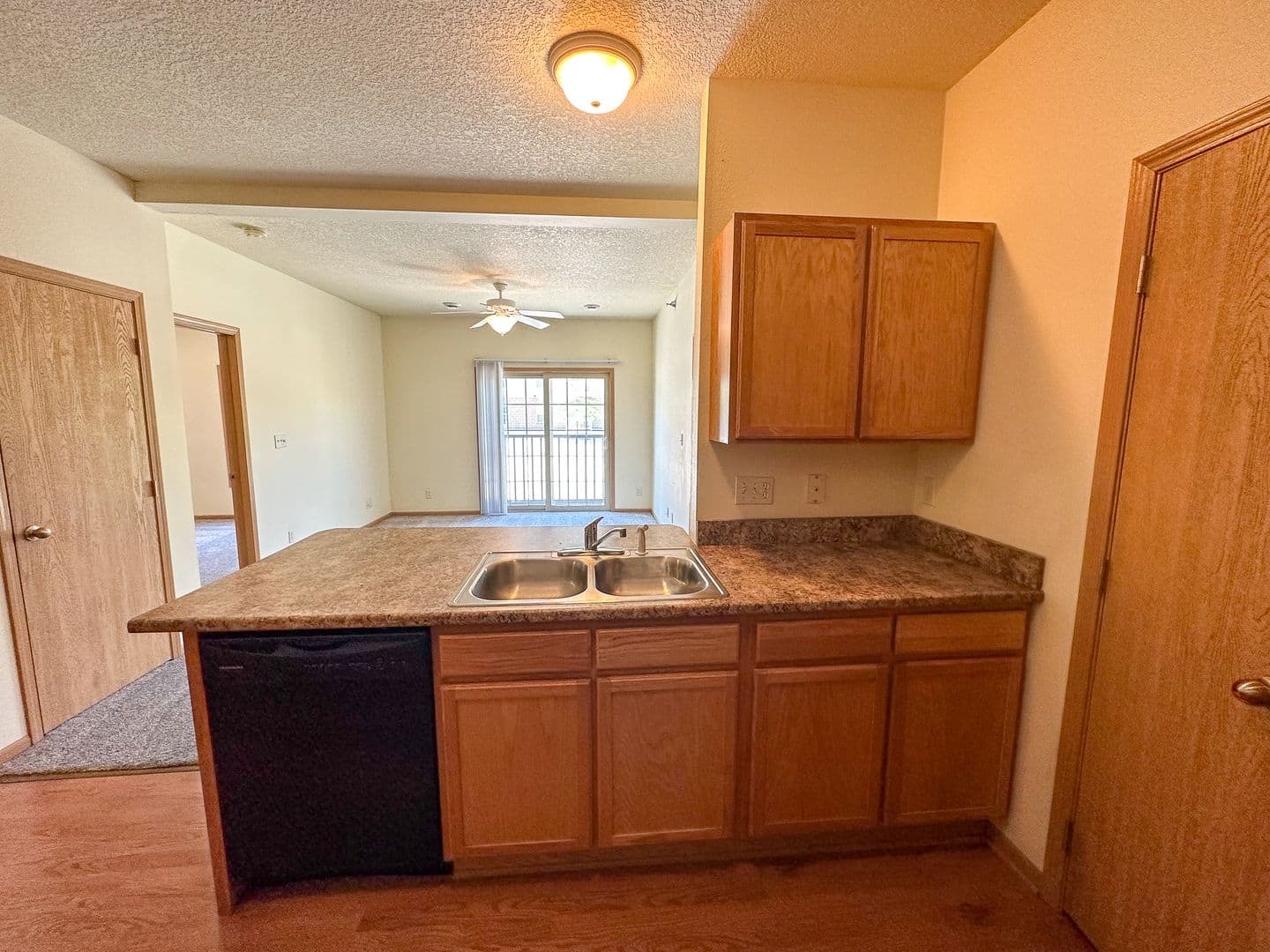 Ames Apartment: 205 Beach Ave