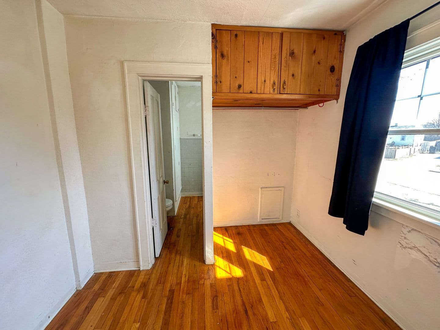 Ames House: 1431 Summit
