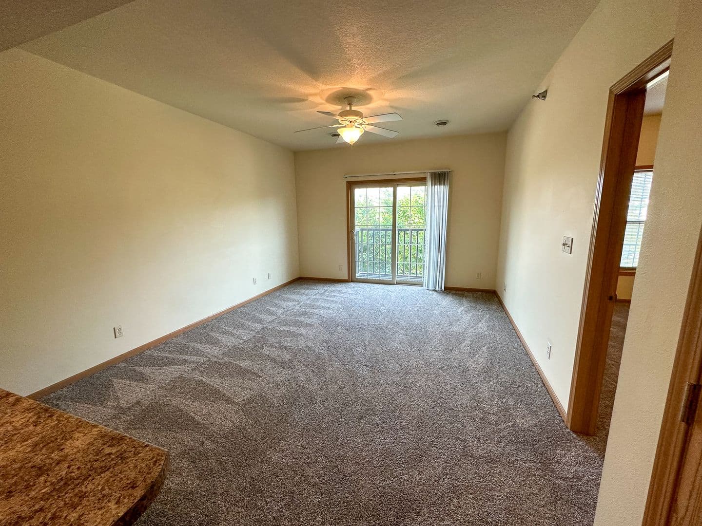 Ames Apartment: 205 Beach Ave