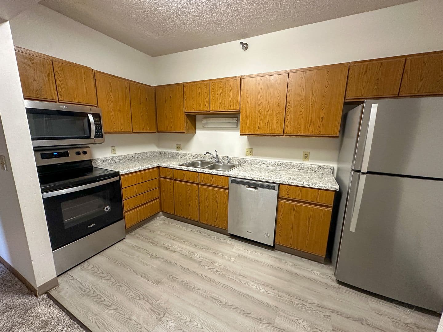 Ames Apartment: 2717 West St
