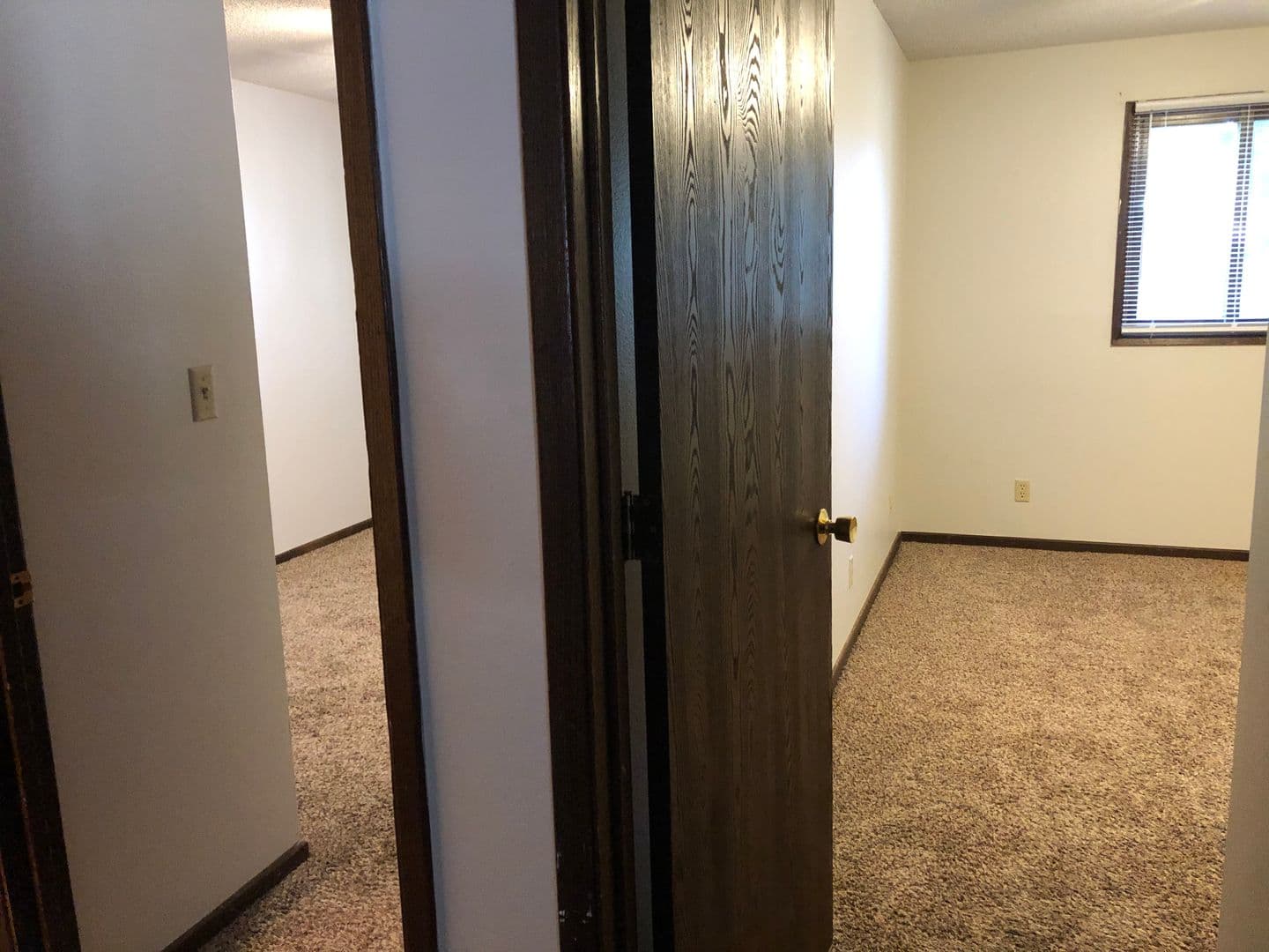 Ames Apartment: 3319 Story Street