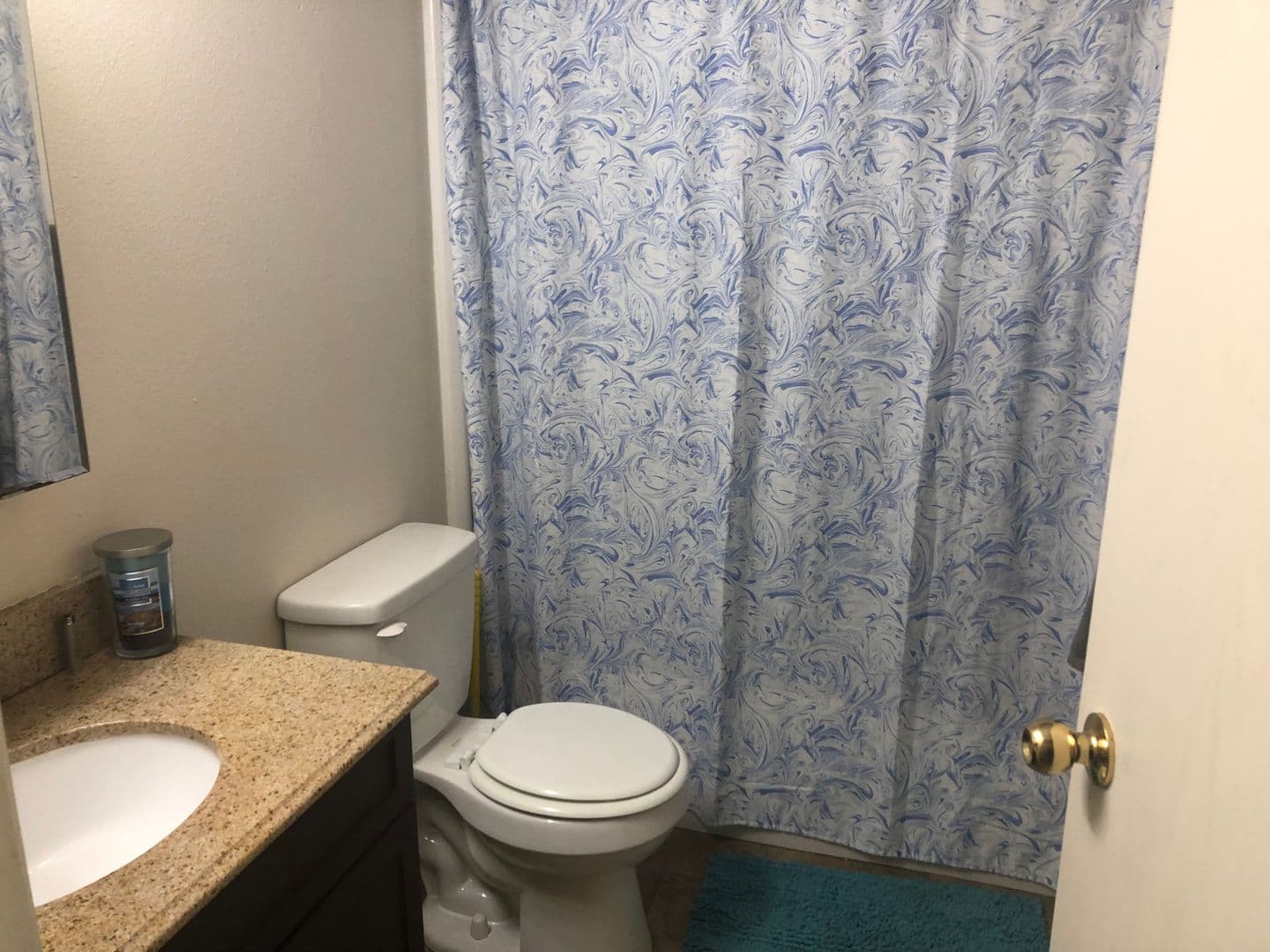 Ames Apartment: 2912-2914 Oakland St