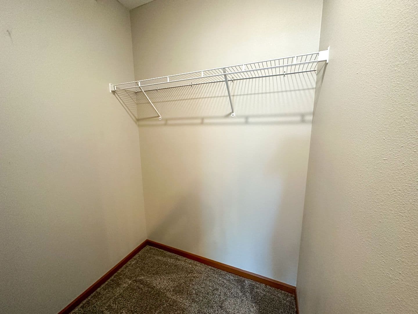 Ames Apartment: 135 Campus