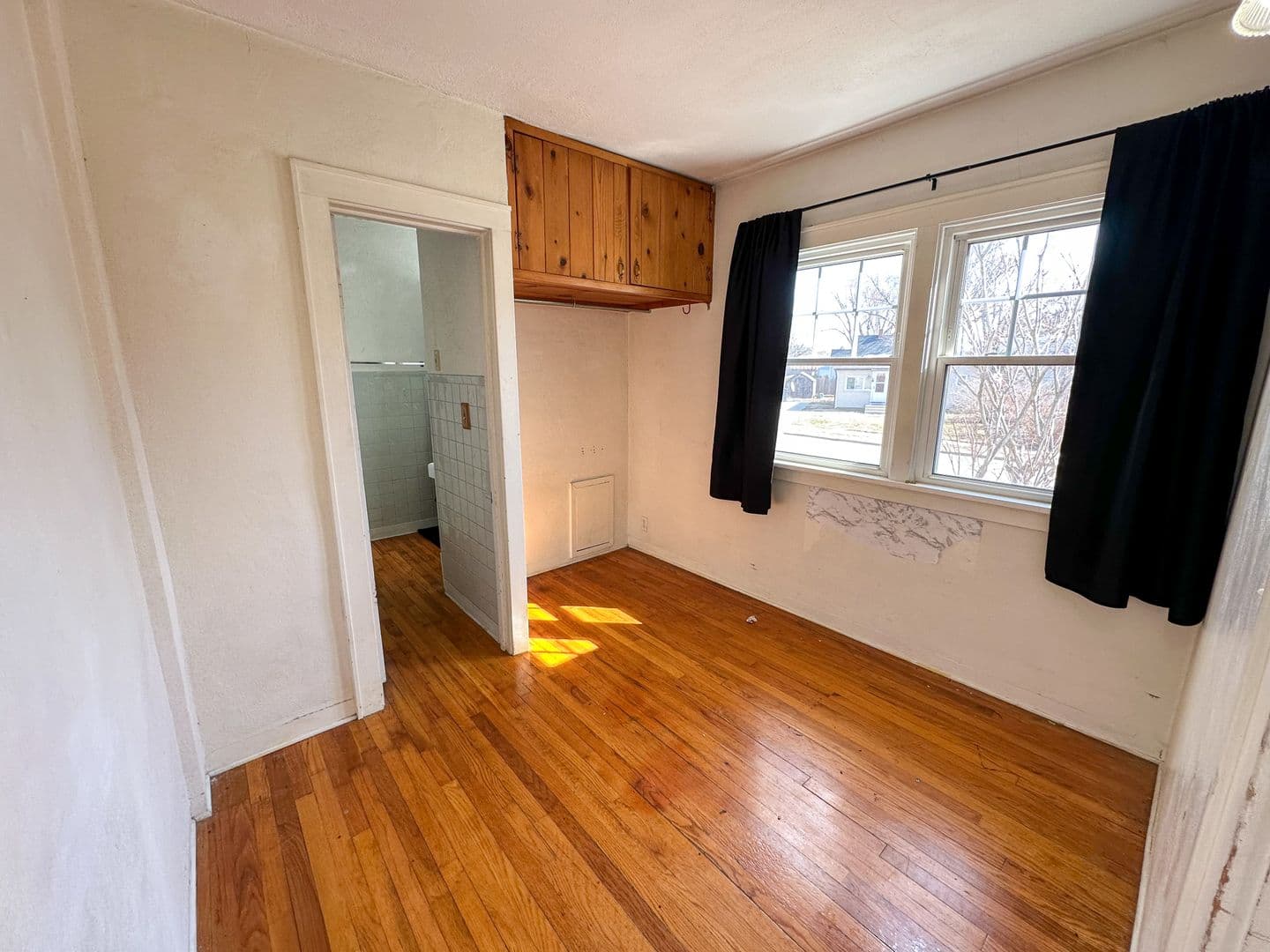Ames House: 1431 Summit