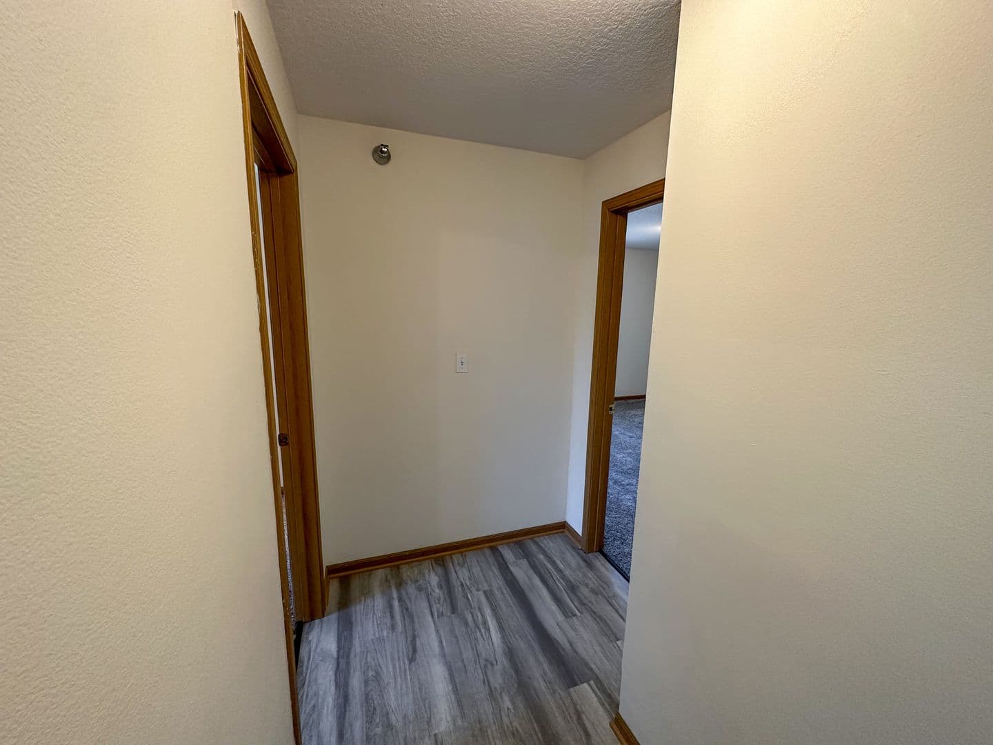 Ames Apartment: 121 Beach Ave
