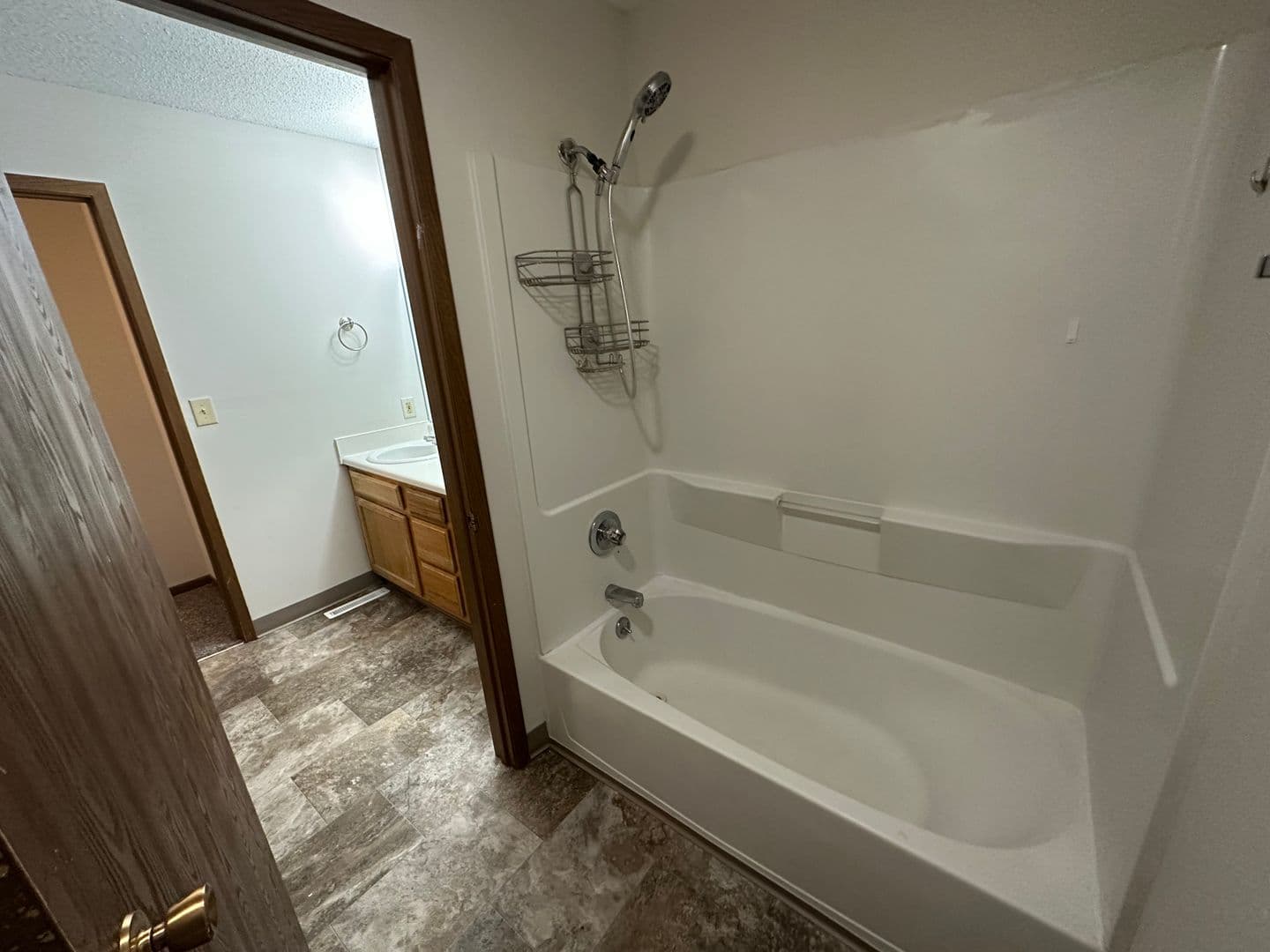 Ames Apartment: 1526 Little Bluestem Ct