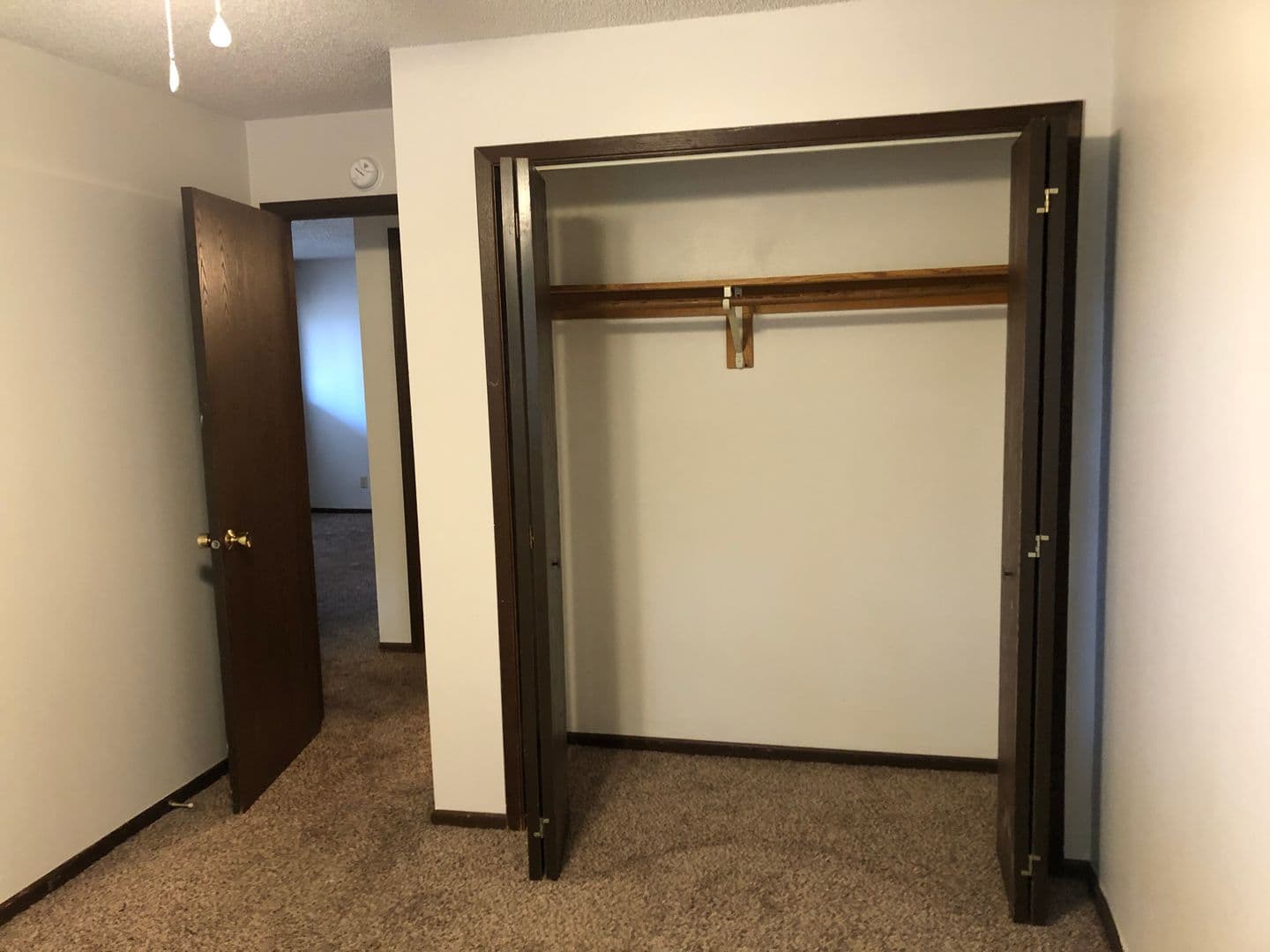 Ames Apartment: 3319 Story Street