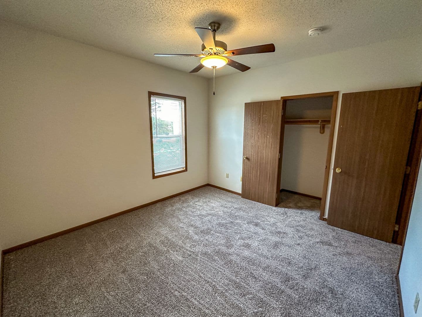 Ames Apartment: 2717 West St
