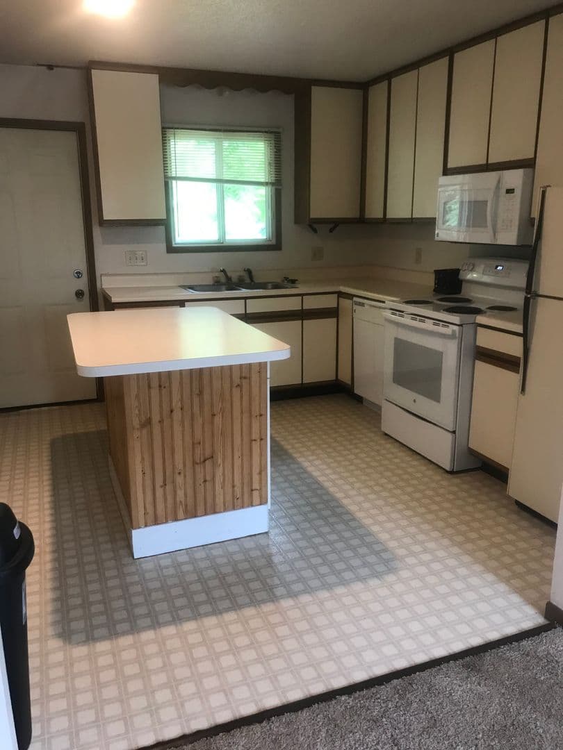 Ames House: 3110 West St.