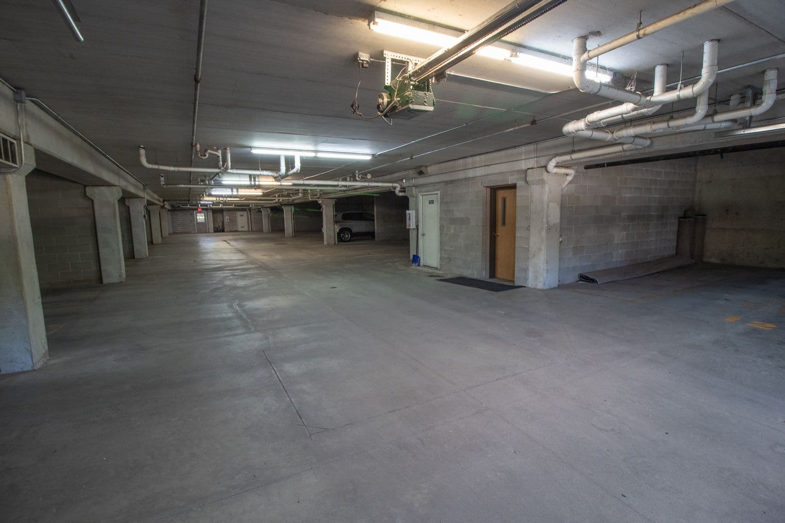 Ames Apartment: 205 Beach Ave