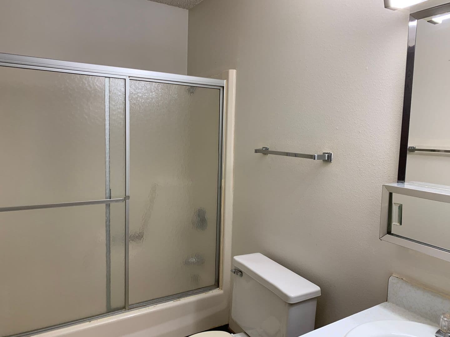 Ames Apartment: 219 Washington Ave