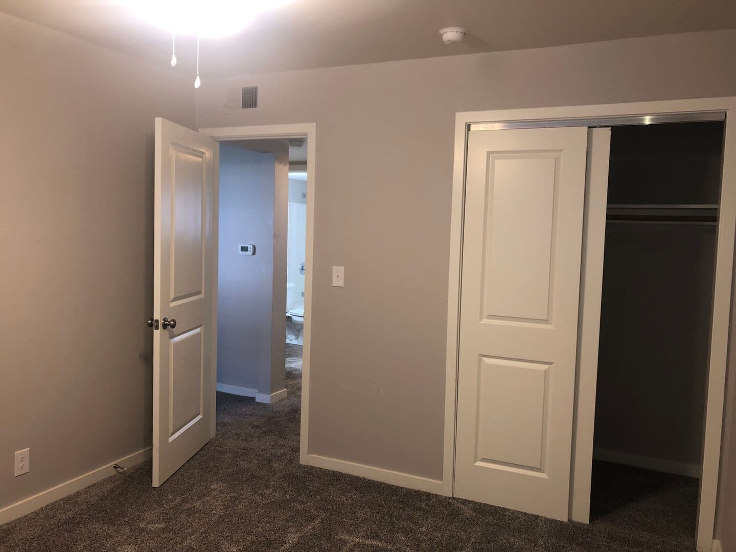 Ames Apartment: 1108 S. 4th St