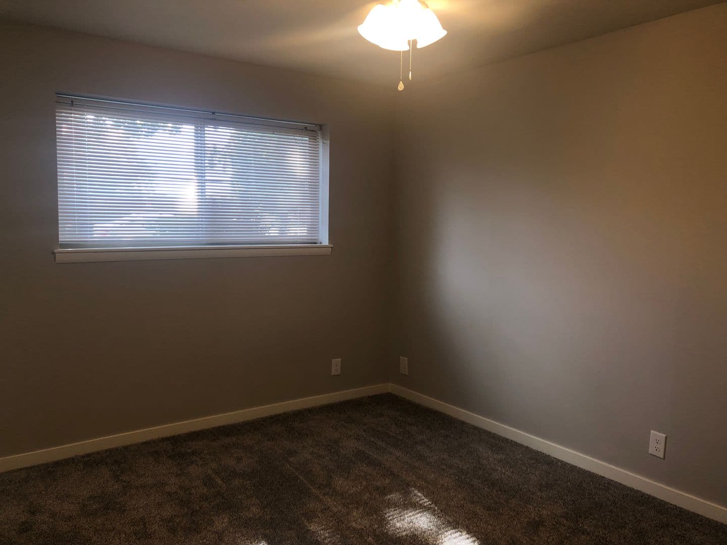 Ames Apartment: 1108 S. 4th St