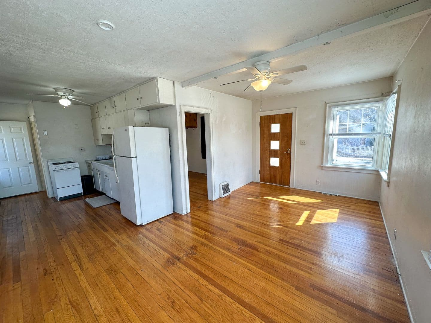 Ames House: 1431 Summit