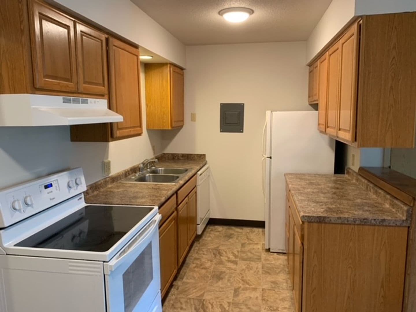 Ames Apartment: 2921 Woodland St