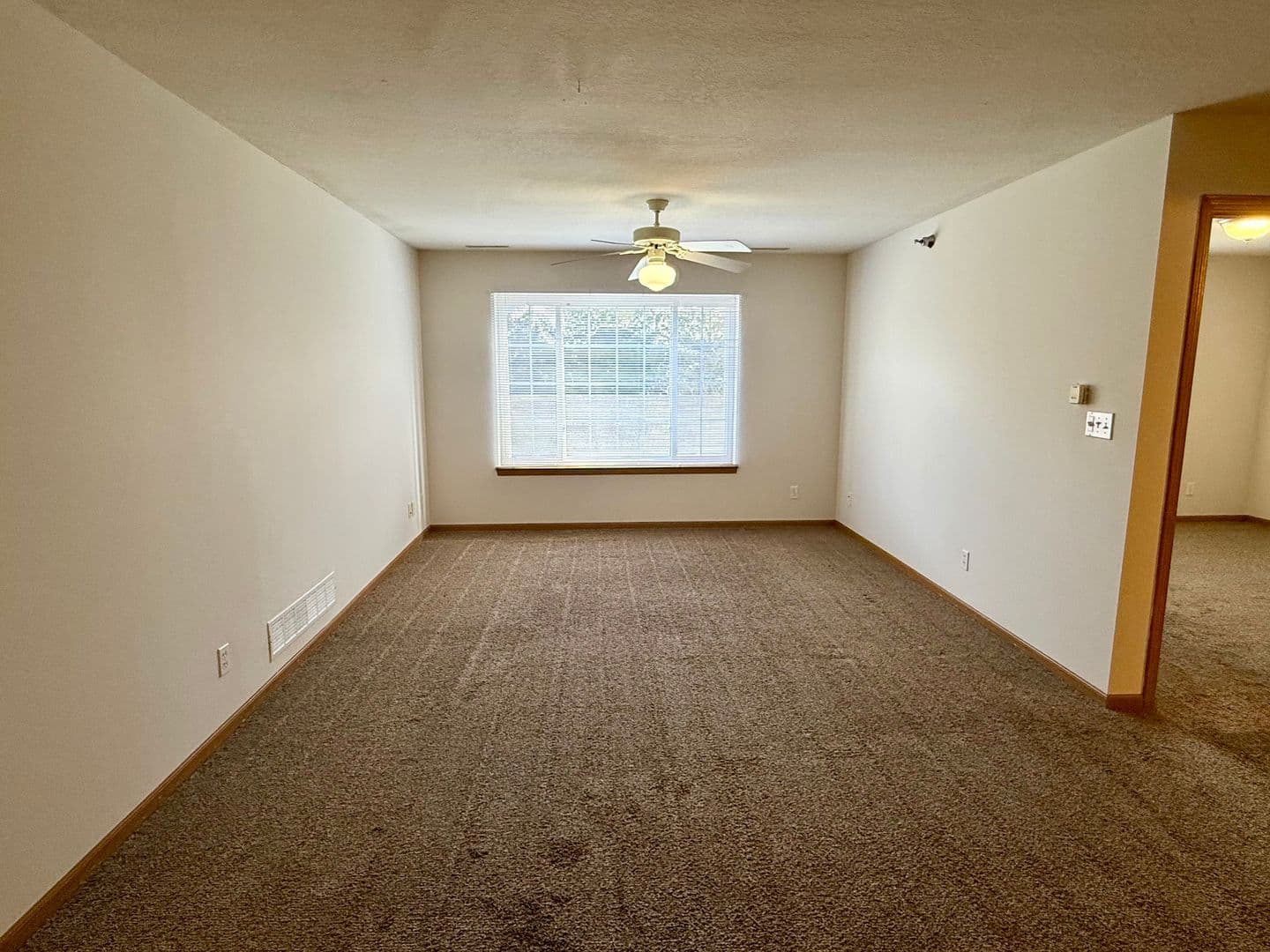Ames Apartment: 225 Crystal St