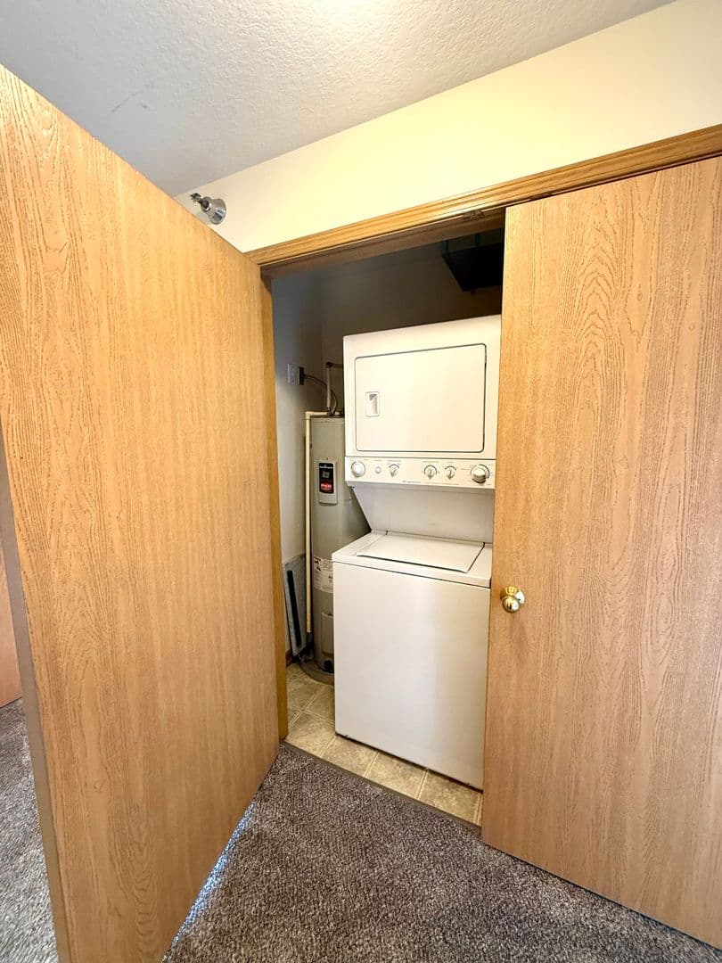 Ames Apartment: 227 Crystal St