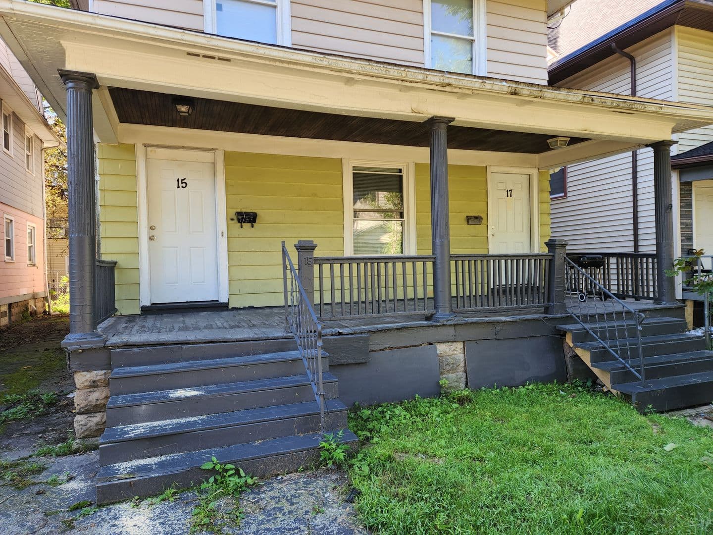 Rochester Apartment: 15-17 Sawyer Street