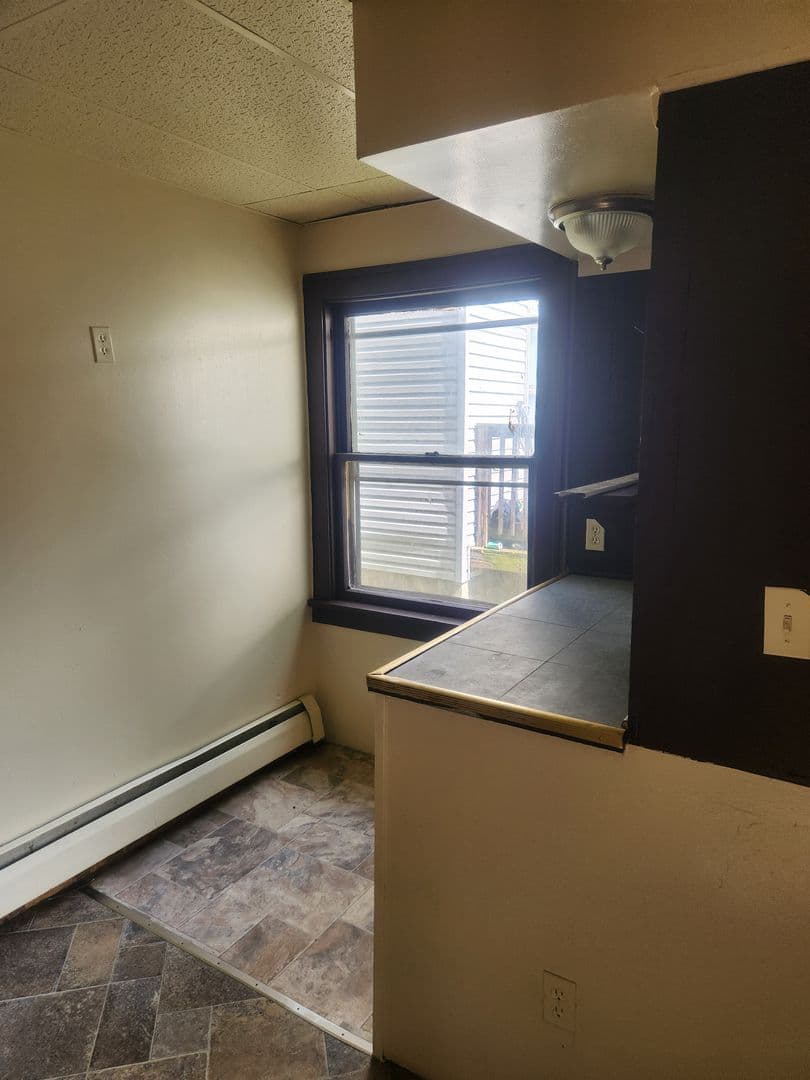Rochester Apartment: 383 - 385 Columbia Avenue