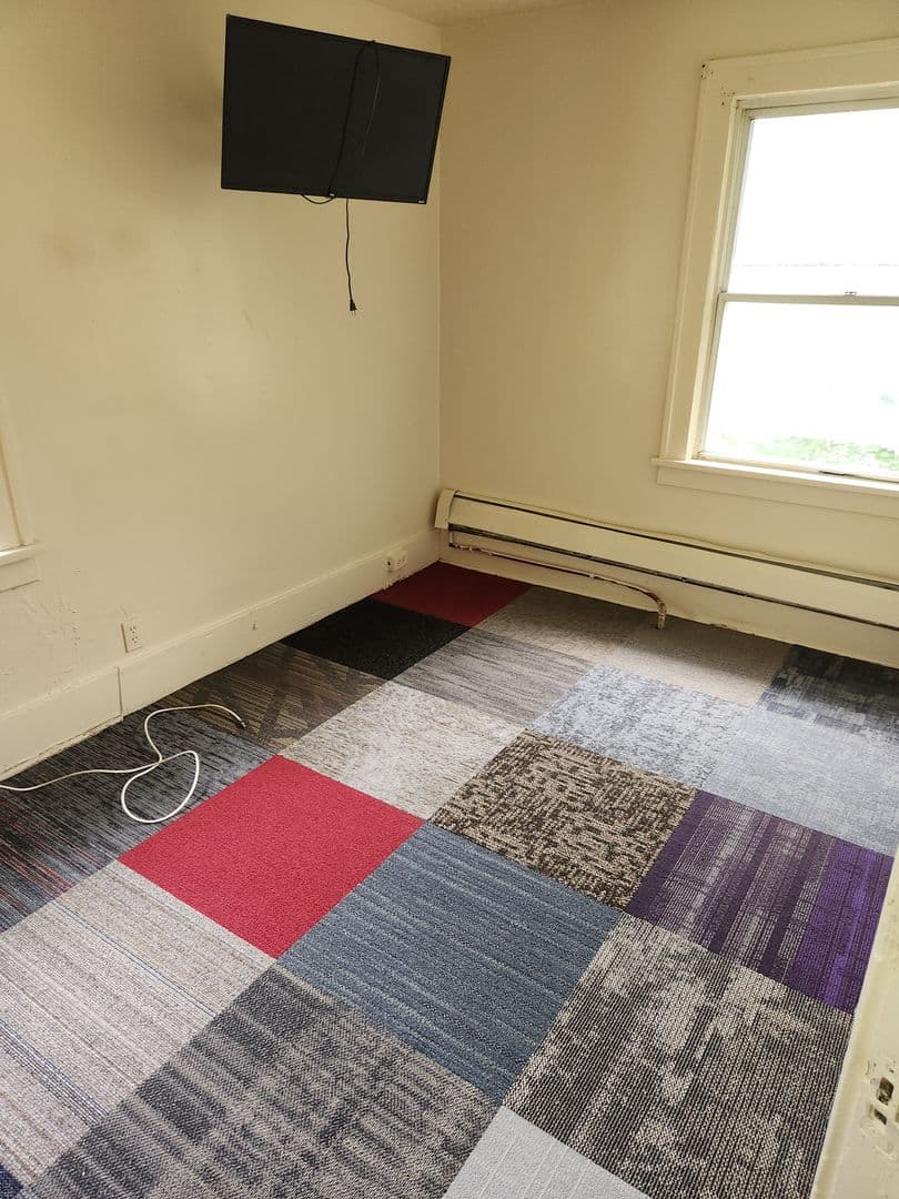 Rochester Apartment: 383 - 385 Columbia Avenue