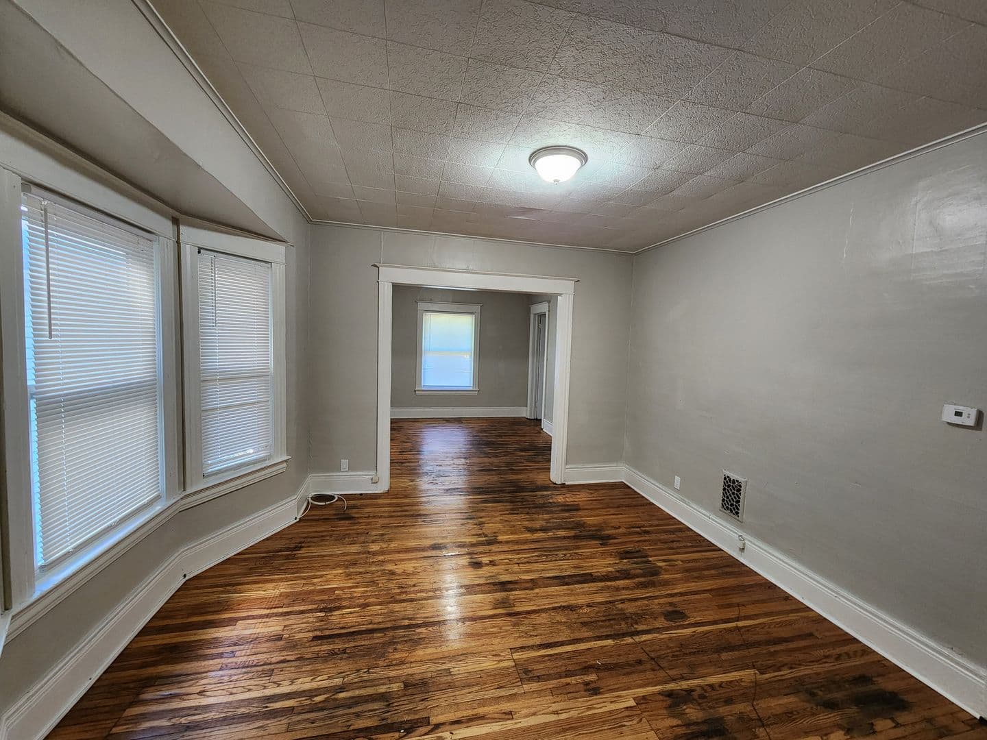 Rochester Apartment: 15-17 Sawyer Street