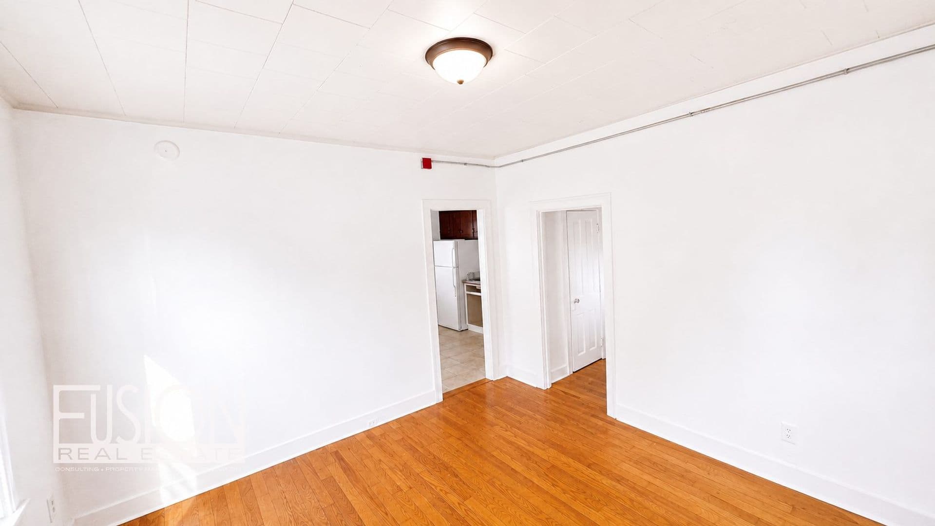 Burlington Apartment: 21-25 Elmwood Avenue